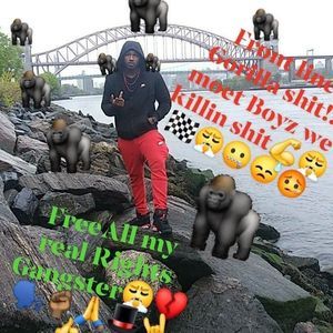 Meet your Posher, Champagne